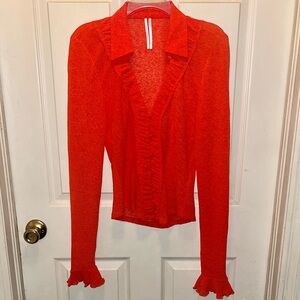 BY ANTHROPOLOGIE Women’s Long Sleeve Button Ruffle Top. Sz XS. NWT.